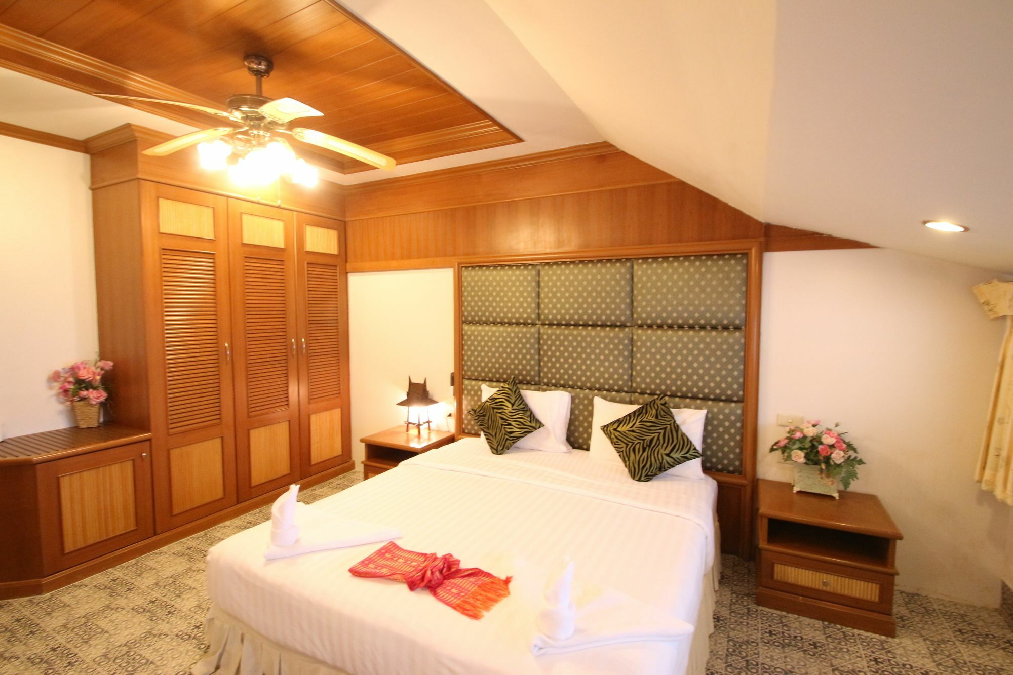 Appartement Sea Dream Patong Extérieur photo